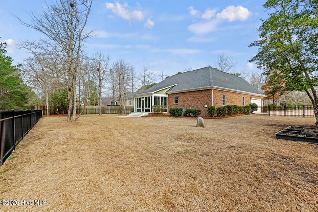 116 Mansfield Court, Hampstead, NC 28443