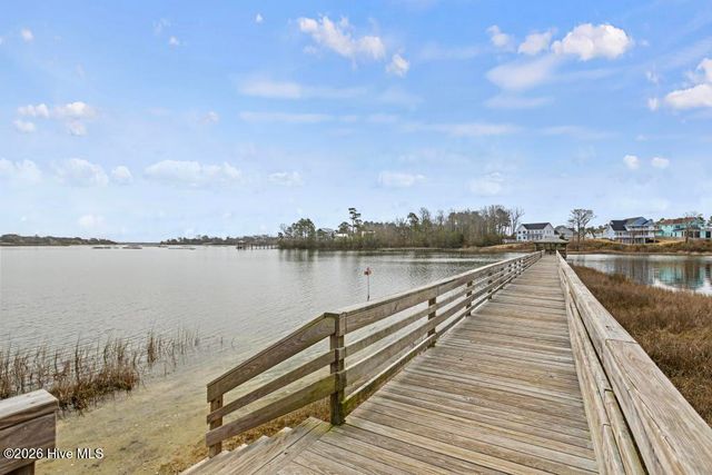 116 Mansfield Court, Hampstead, NC 28443