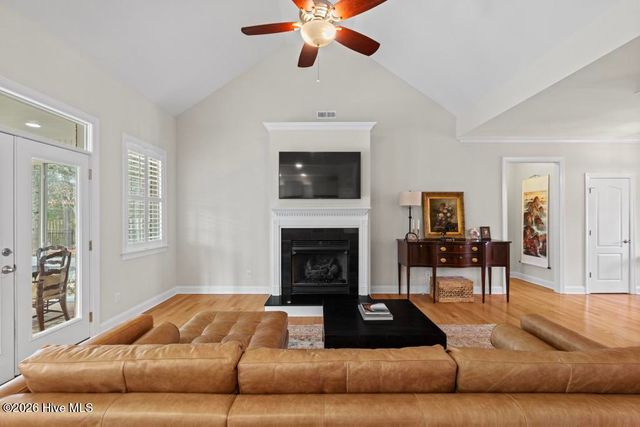 116 Mansfield Court, Hampstead, NC 28443