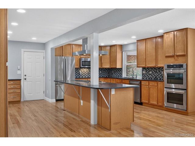 3471 S Owens Ct, Lakewood, CO 80227