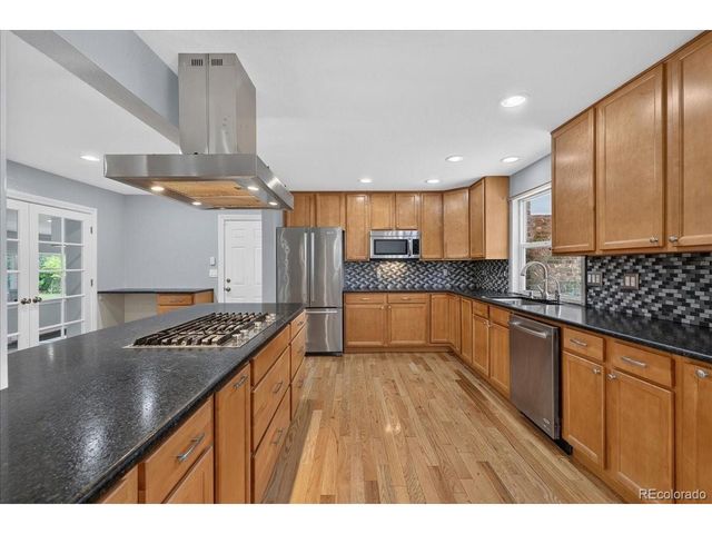 3471 S Owens Ct, Lakewood, CO 80227