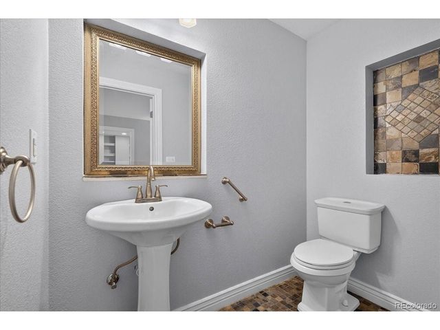 3471 S Owens Ct, Lakewood, CO 80227