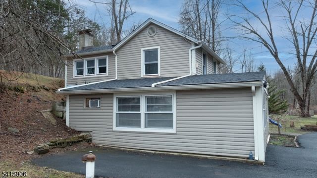 21 Greendale Rd, Andover Twp., NJ 07860