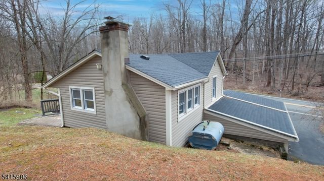 21 Greendale Rd, Andover Twp., NJ 07860