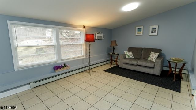 21 Greendale Rd, Andover Twp., NJ 07860