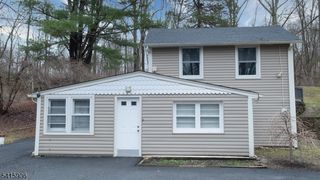 21 Greendale Rd, Andover Twp., NJ 07860