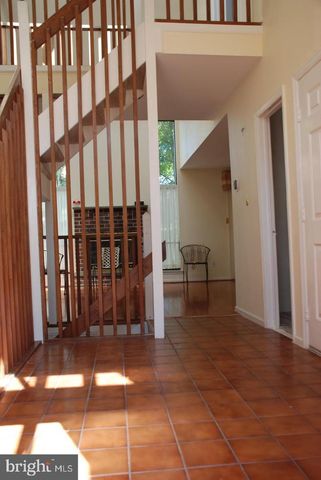 28 KNOX CT, Chesterbrook, PA 19087