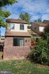 28 KNOX CT, Chesterbrook, PA 19087