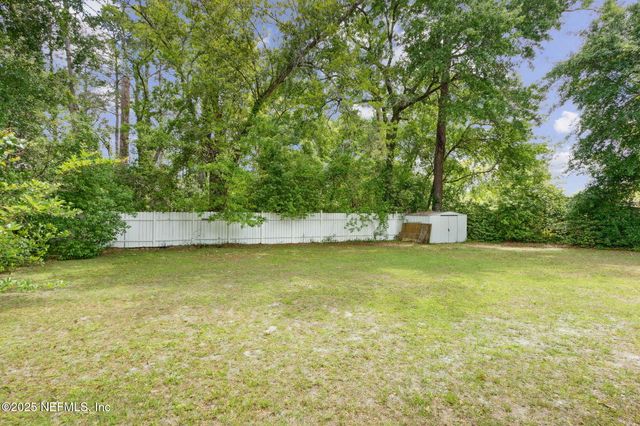 505 S 7TH Street, Macclenny, FL 32063