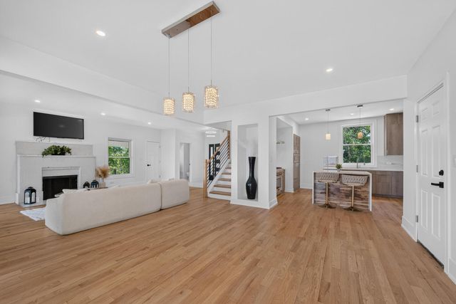35231 N Wilson Road, Ingleside, IL 60041