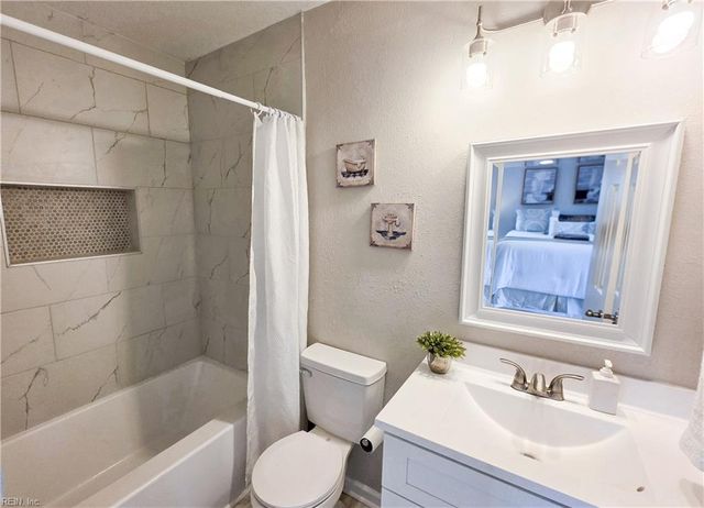 1788 Sword Dancer DR, Virginia Beach, VA 23454