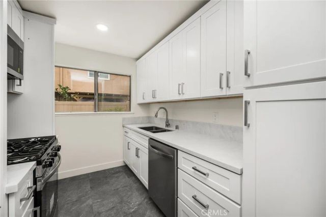 13447 Village, Cerritos, CA 90703