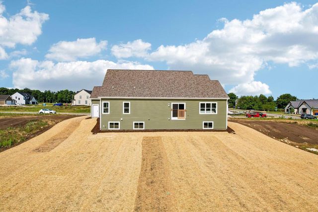438 Sandstone STREET, Slinger, WI 53086