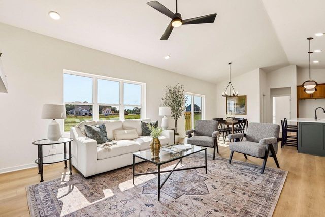 438 Sandstone STREET, Slinger, WI 53086
