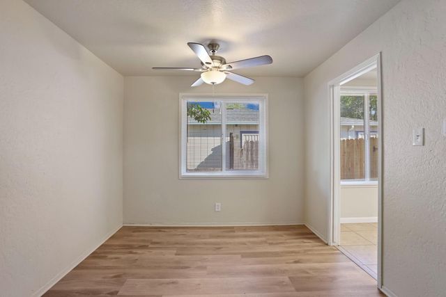 3210 N American St, Stockton, CA 95204