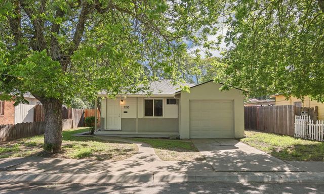 3210 N American St, Stockton, CA 95204