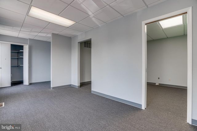 6207 OLD KEENE MILL CT #11, Springfield, VA 22152