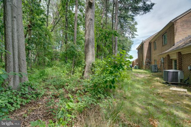 6207 OLD KEENE MILL CT #11, Springfield, VA 22152