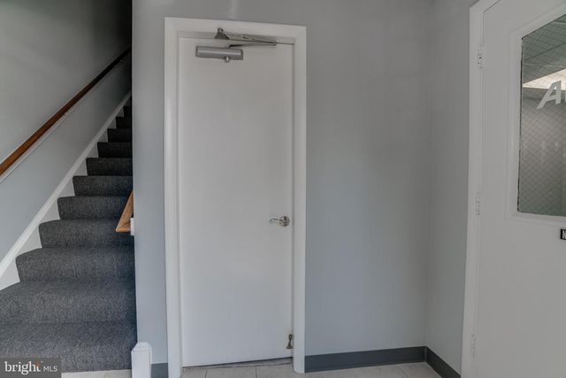 6207 OLD KEENE MILL CT #11, Springfield, VA 22152