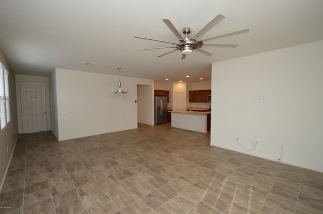 9661 S Crowley Brothers Drive, Tucson, AZ 85747