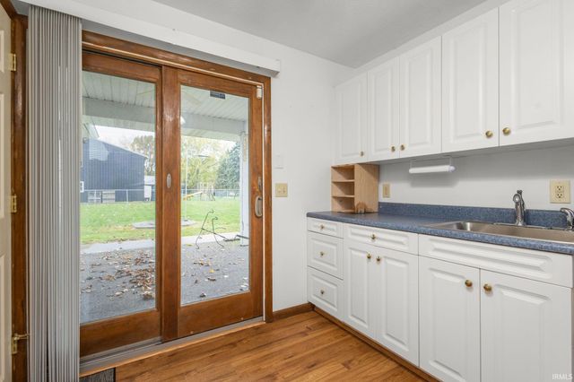 25163 County Road 26, Elkhart, IN 46517