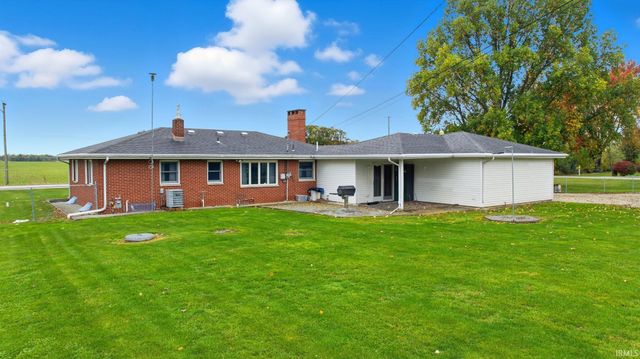 25163 County Road 26, Elkhart, IN 46517