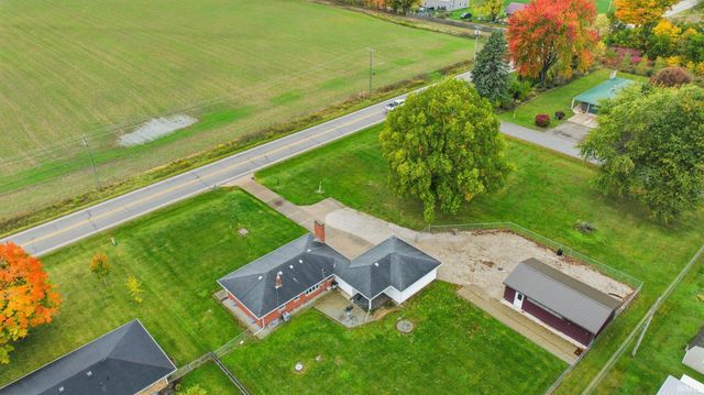 25163 County Road 26, Elkhart, IN 46517