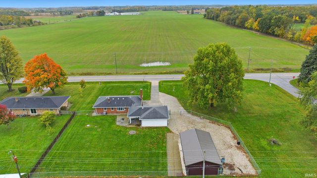 25163 County Road 26, Elkhart, IN 46517