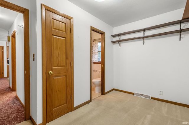 25163 County Road 26, Elkhart, IN 46517