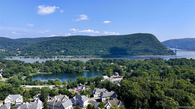 4 Deer Run Trail, Fort Montgomery, NY 10922