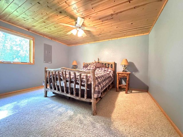 1932 17th Street NW, Backus, MN 56435