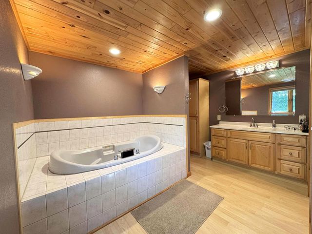 1932 17th Street NW, Backus, MN 56435