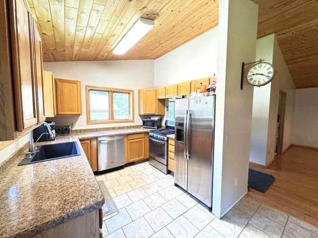 1932 17th Street NW, Backus, MN 56435