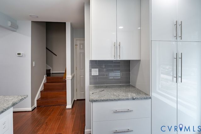 1969 Airy Cir, Henrico, VA 23238