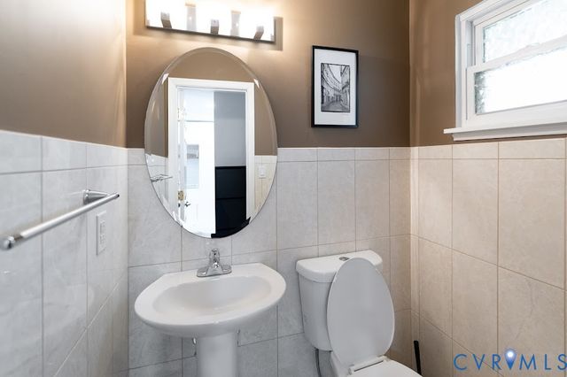 1969 Airy Cir, Henrico, VA 23238