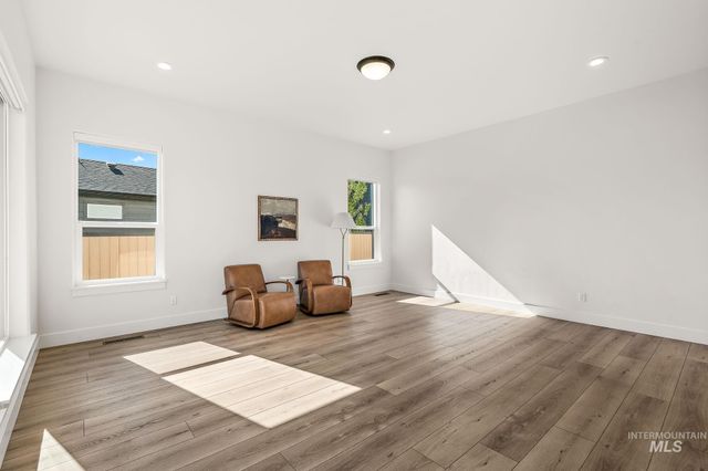 6810 Saddle Bred Way, Star, ID 83669