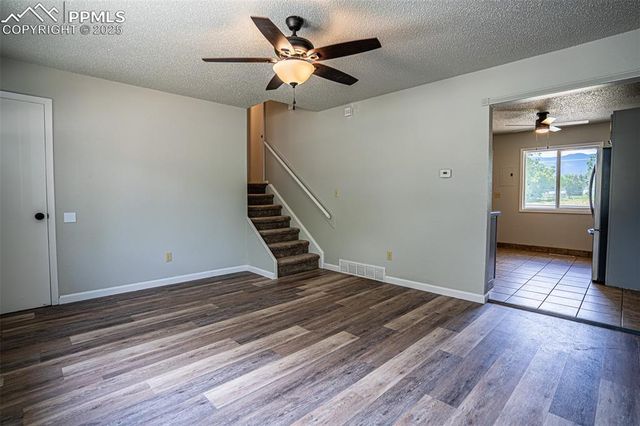 810 Hutchinson Drive, Colorado Springs, CO 80910