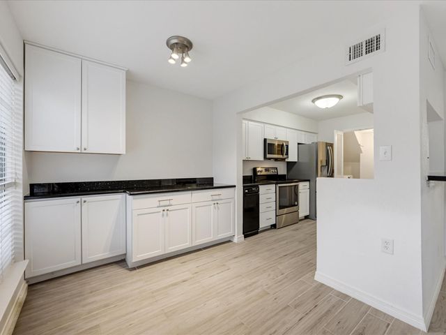 1653 W Sam Houston Parkway S, Houston, TX 77042