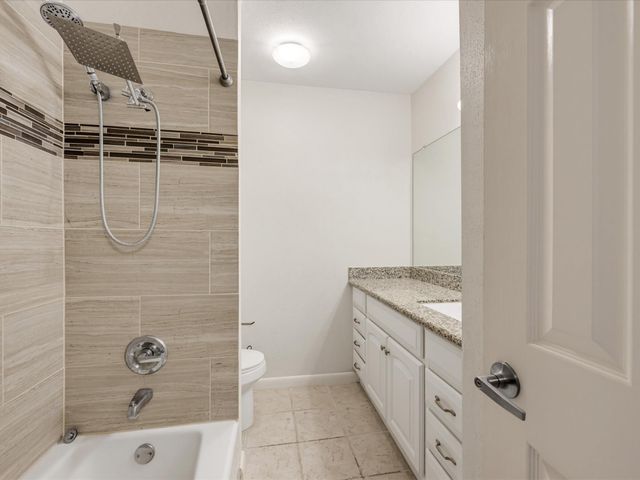 1653 W Sam Houston Parkway S, Houston, TX 77042