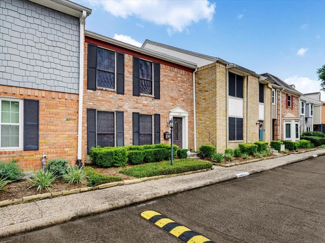 1653 W Sam Houston Parkway S, Houston, TX 77042