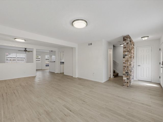 1653 W Sam Houston Parkway S, Houston, TX 77042