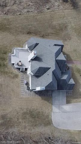 5064 Hidden Ridge Drive, Metamora, MI 48455