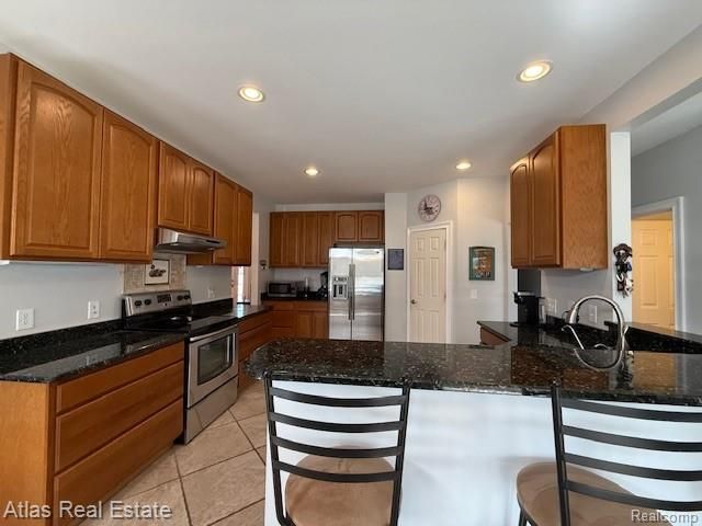 5064 Hidden Ridge Drive, Metamora, MI 48455