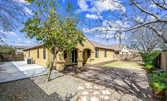 21429 E Bonanza Way, Queen Creek, AZ 85142