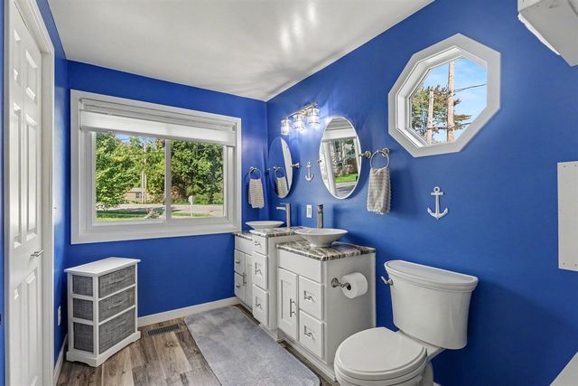 17588 Reenders Street, Spring Lake, MI 49456