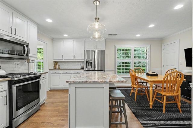 2266 Orion Court, Grayson, GA 30017
