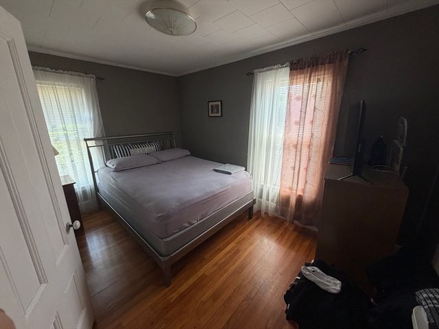 12 Rockwell Ter 2, Malden, MA 02148