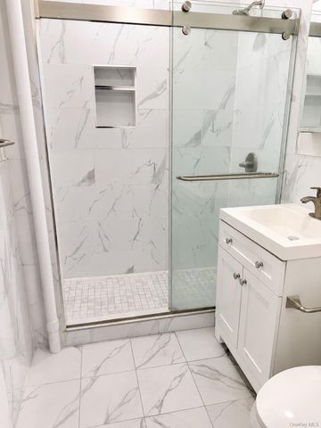 3216 31st Avenue 1st Floor, Astoria, NY 11106