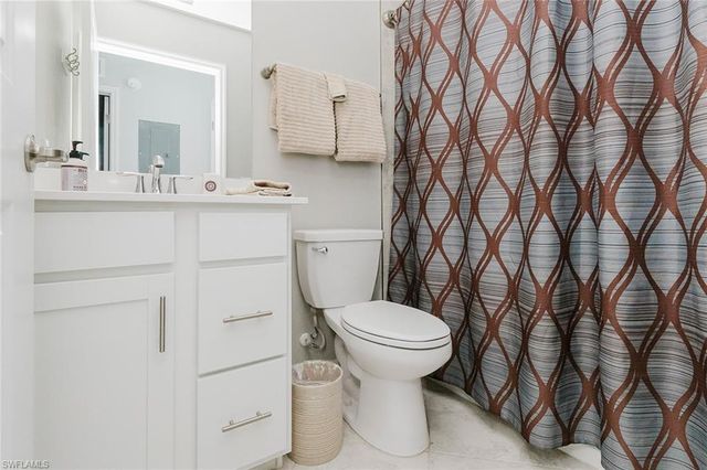 6082 National BLVD # 115, Ave Maria, FL 34142