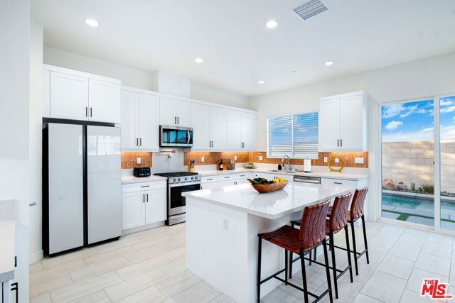 1605 Candela Court, Palm Springs, CA 92264